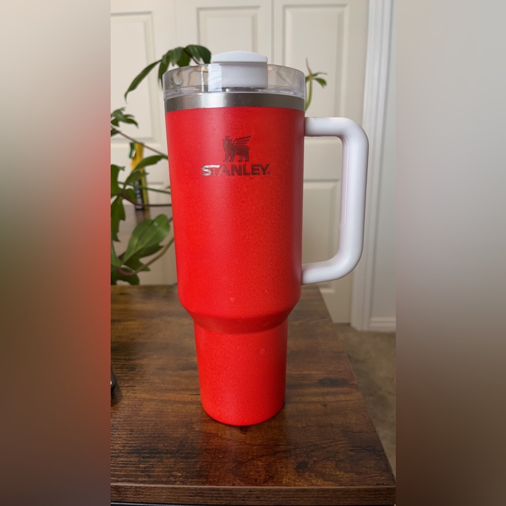 Stanley Quencher Tumbler Red